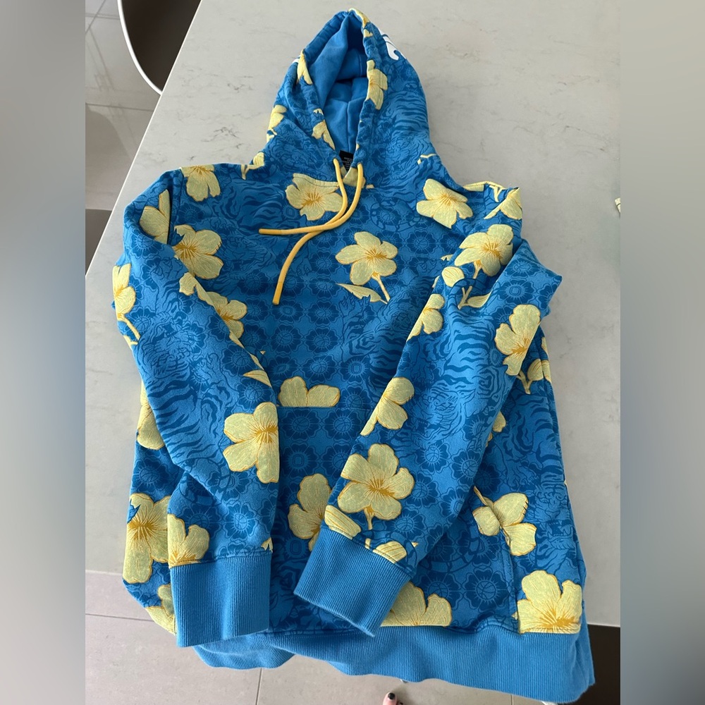 Like new men's OVERTIME hoodie